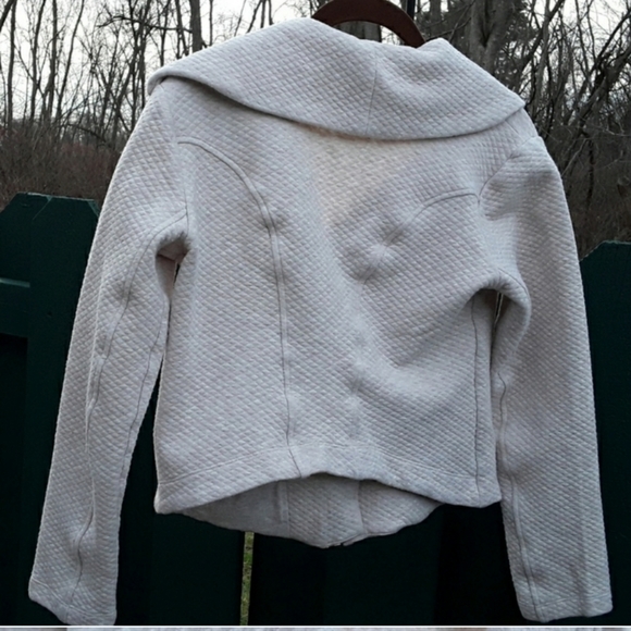 Cabi Ryder Asymmetrical Zip Quilted Moto Jacket - Picture 9 of 13